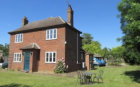 Large 4 Bedroom House In Norfolk Perfect For Families And Groups Of Friends